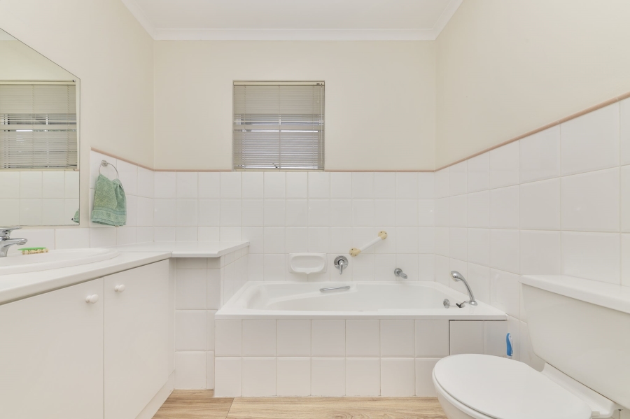 2 Bedroom Property for Sale in Kenilworth Upper Western Cape